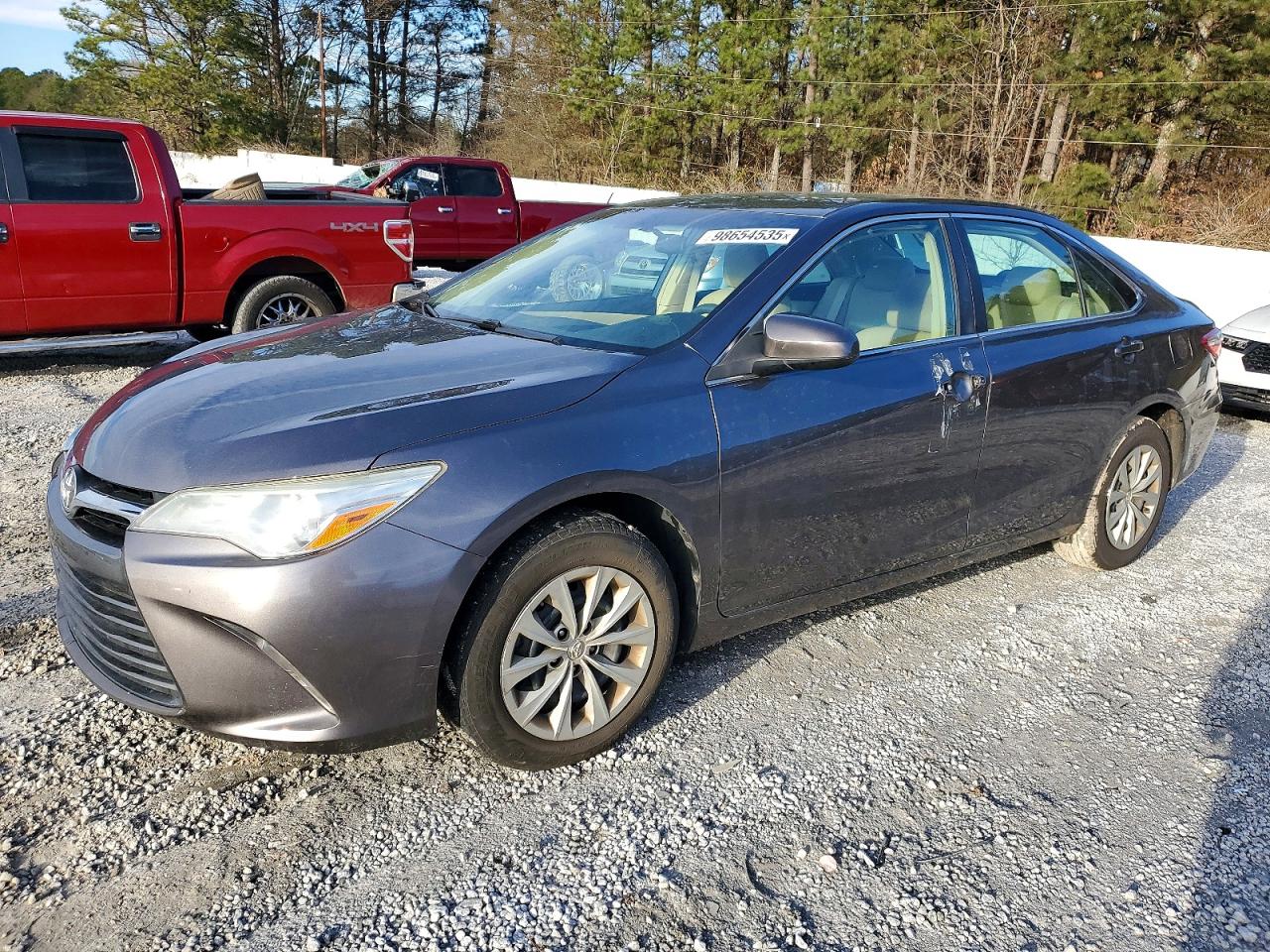 4T1BF1FK5FU082052 · 2015 TOYOTA CAMRY