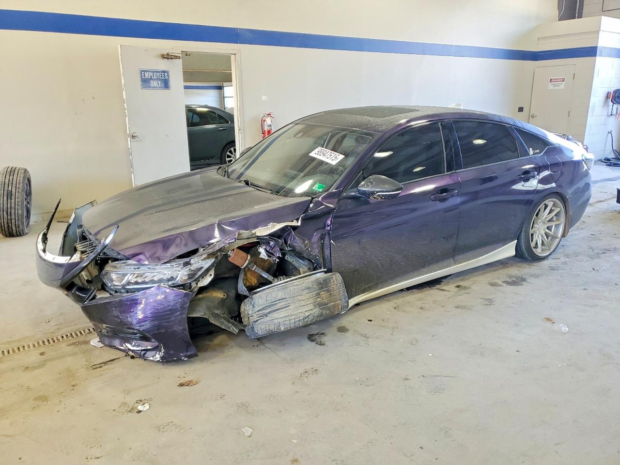1HGCV2F32JA048737 · 2018 HONDA ACCORD
