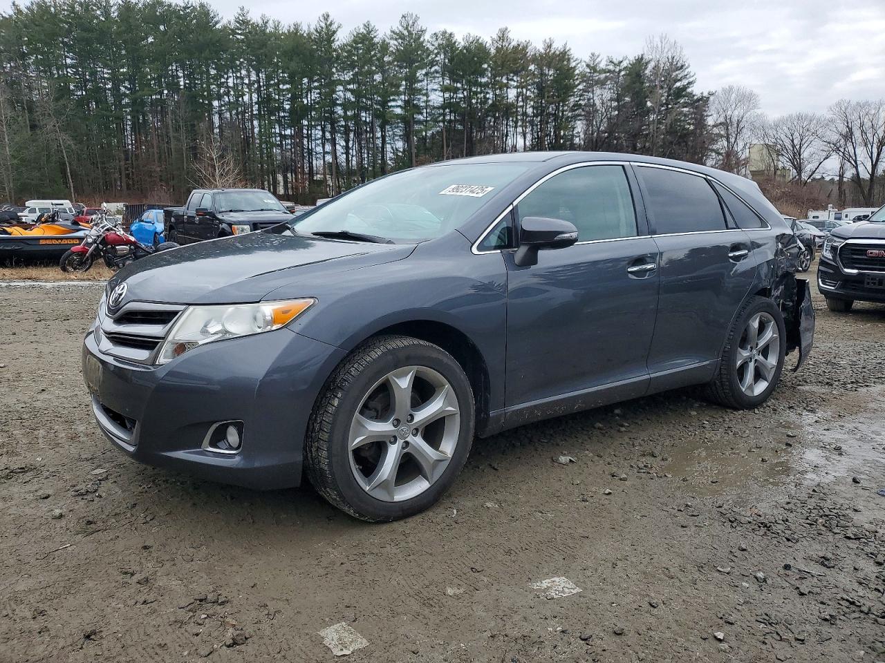 4T3BK3BB6DU083096 · 2013 TOYOTA VENZA