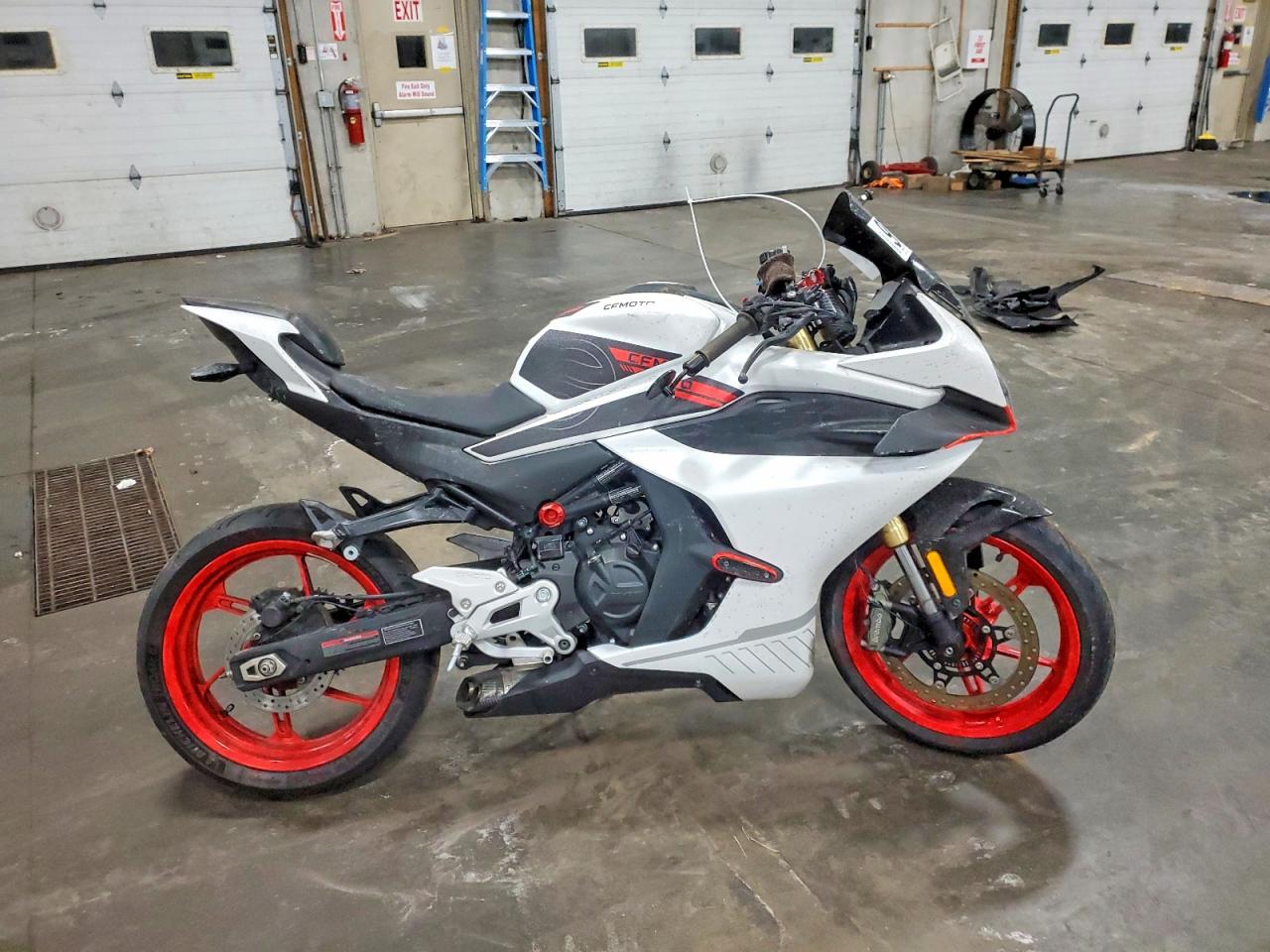 LCEPESLA2S6001263 · 2025 CF MOTO 450SS