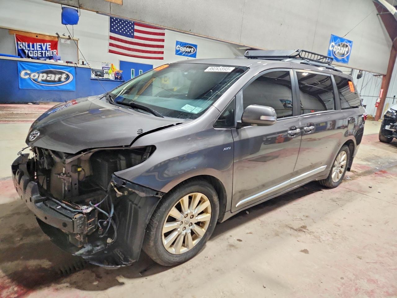 5TDDK3DC7GS146257 · 2016 TOYOTA SIENNA