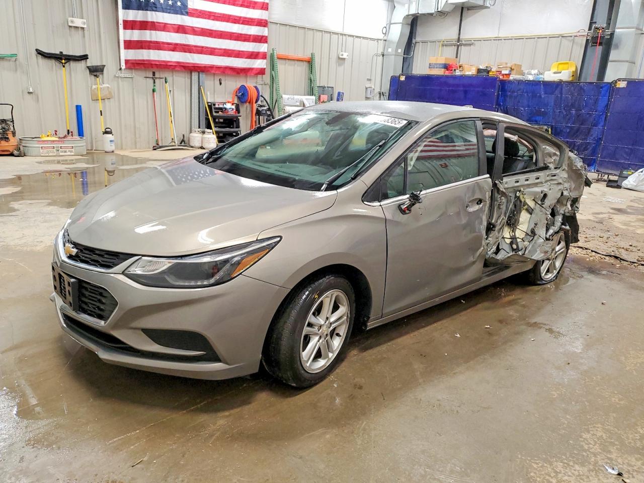 1G1BE5SM4J7244078 · 2018 CHEVROLET CRUZE