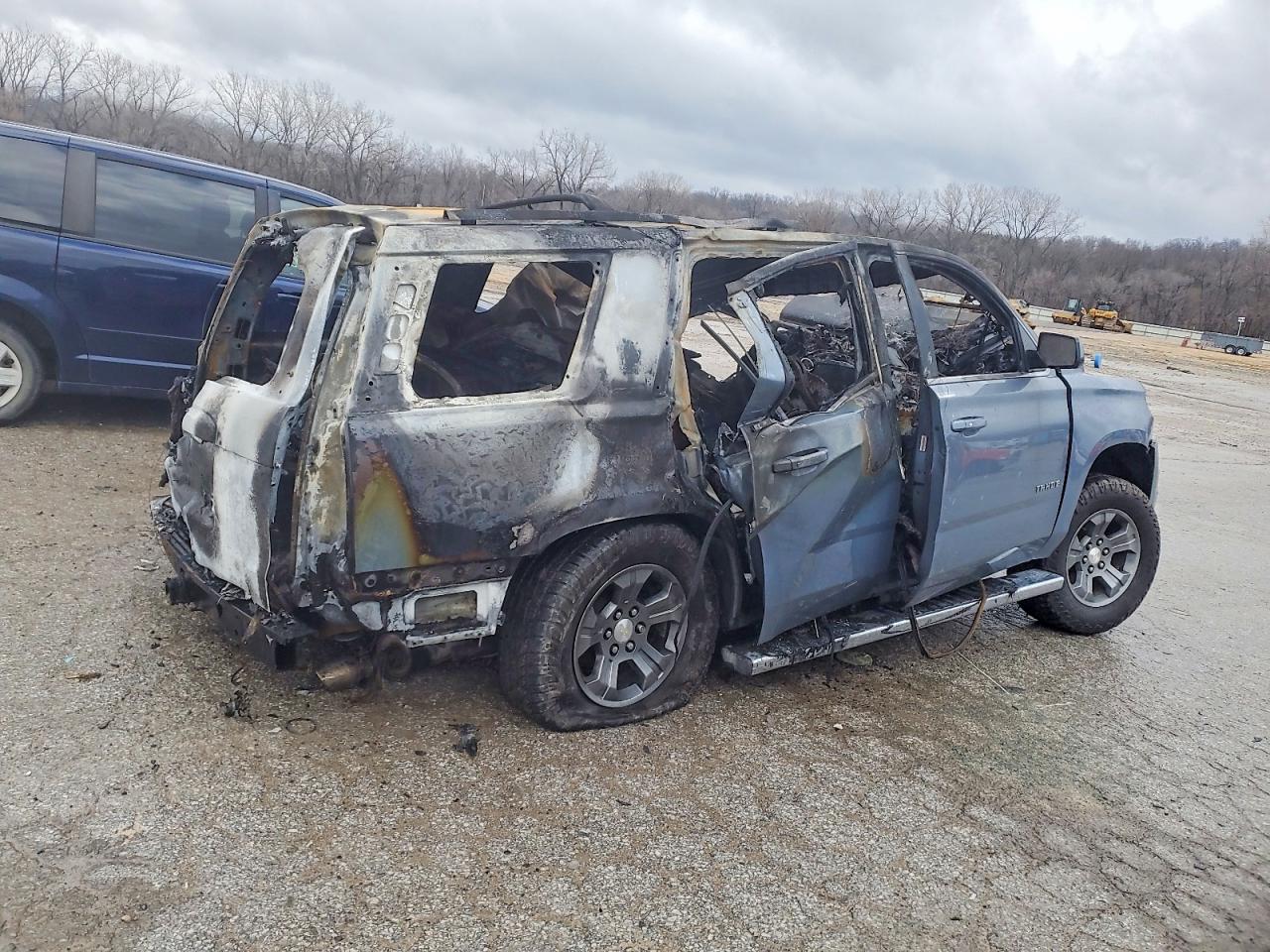 1GNSKBKCXGR211628 · 2016 CHEVROLET TAHOE · 3/12