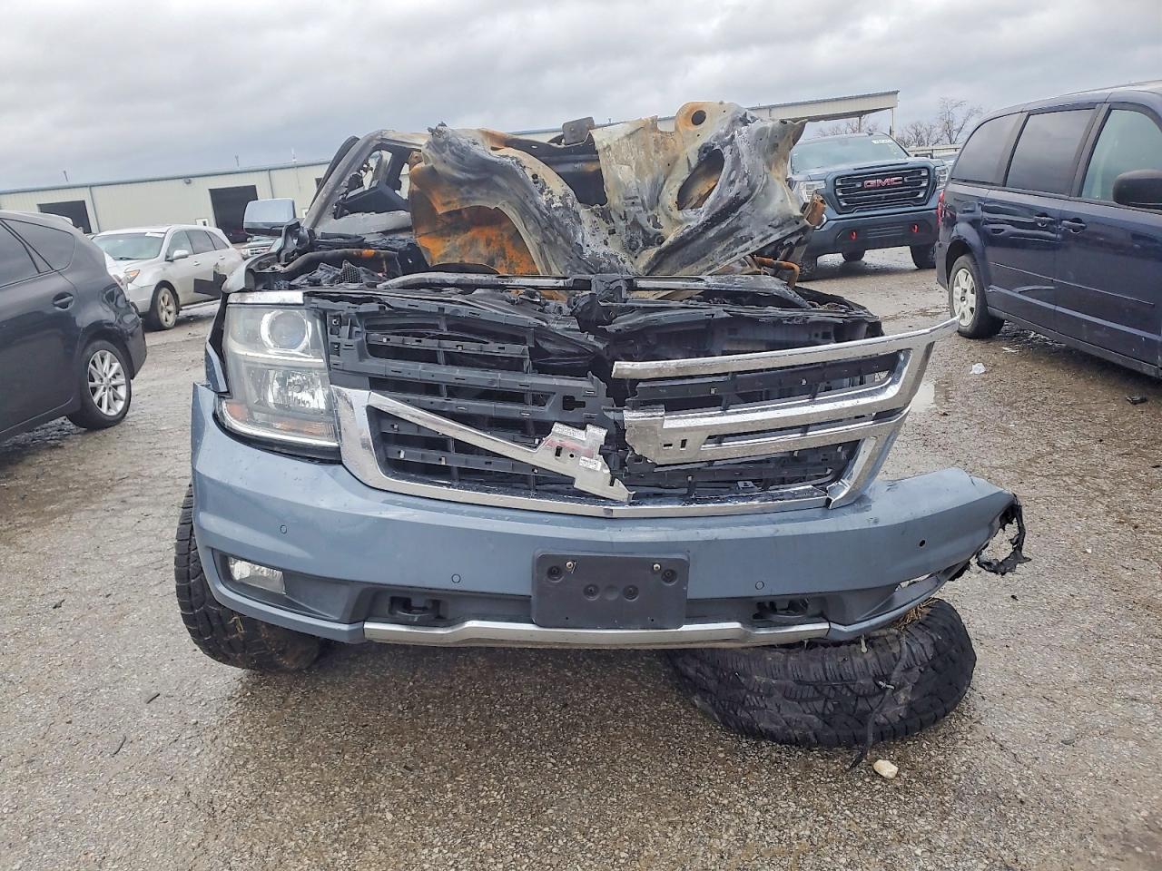 1GNSKBKCXGR211628 · 2016 CHEVROLET TAHOE · 5/12