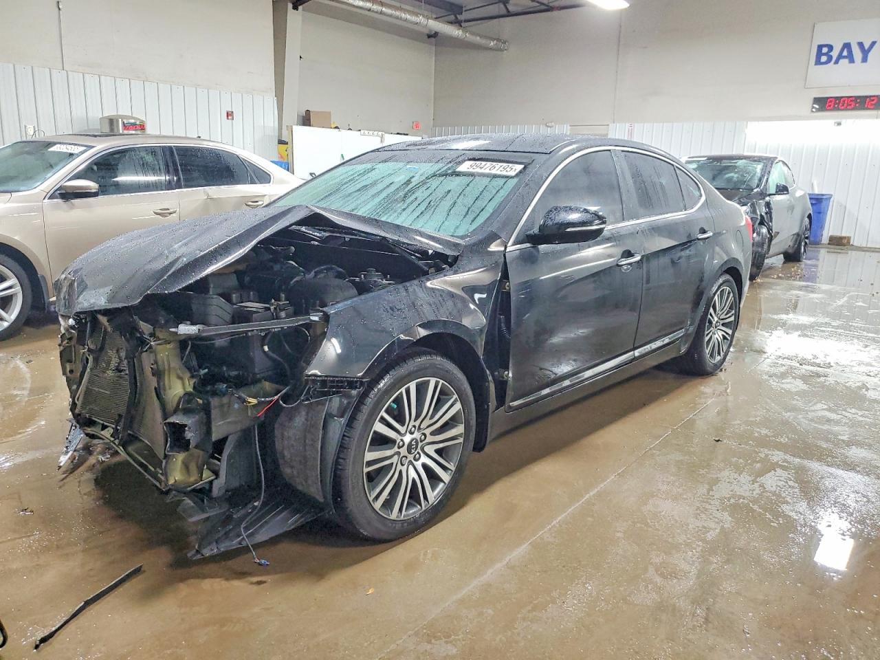 KNALN4D7XF5176768 · 2015 KIA CADENZA