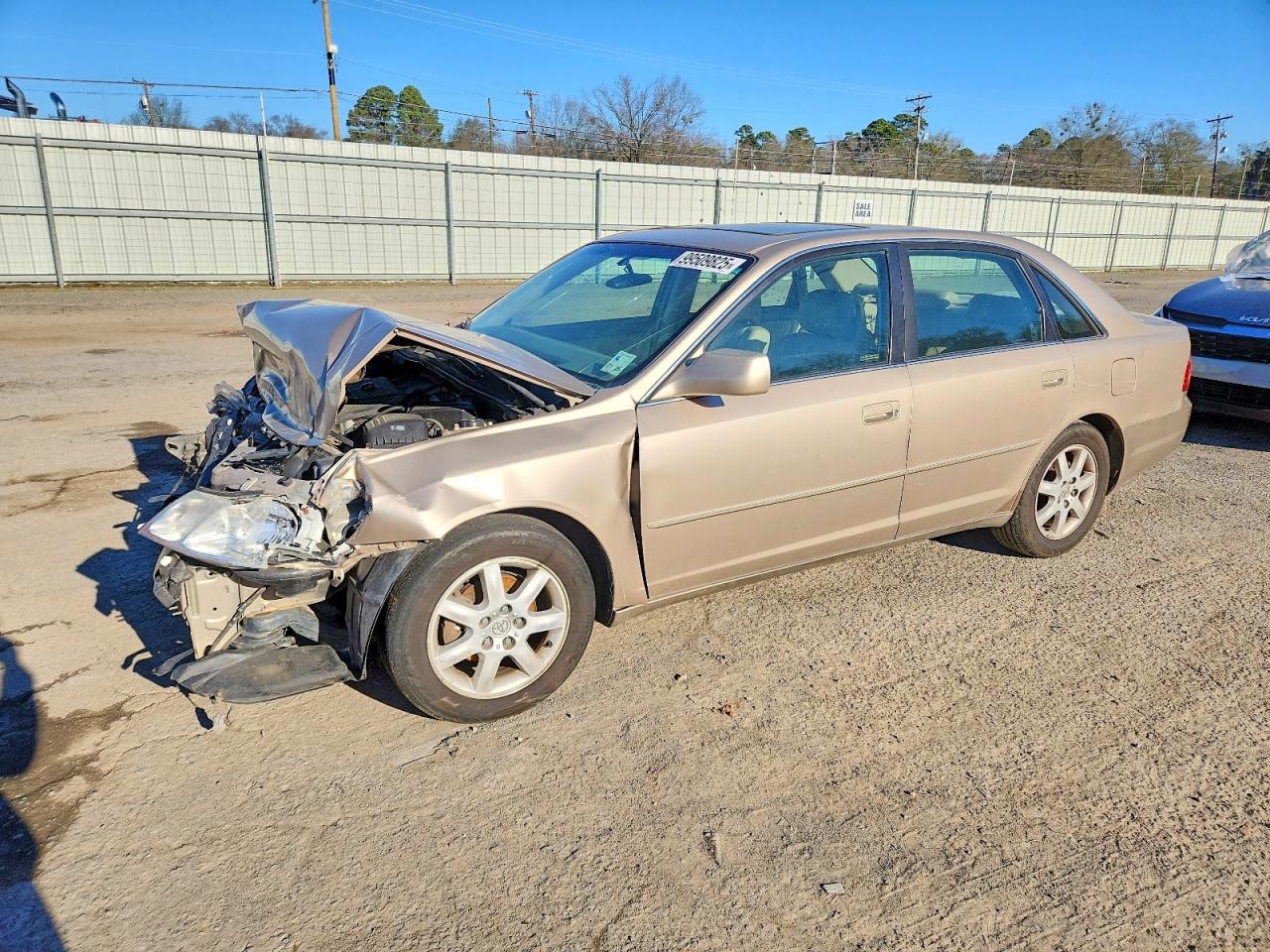 4T1BF28B32U204551 · 2002 TOYOTA AVALON