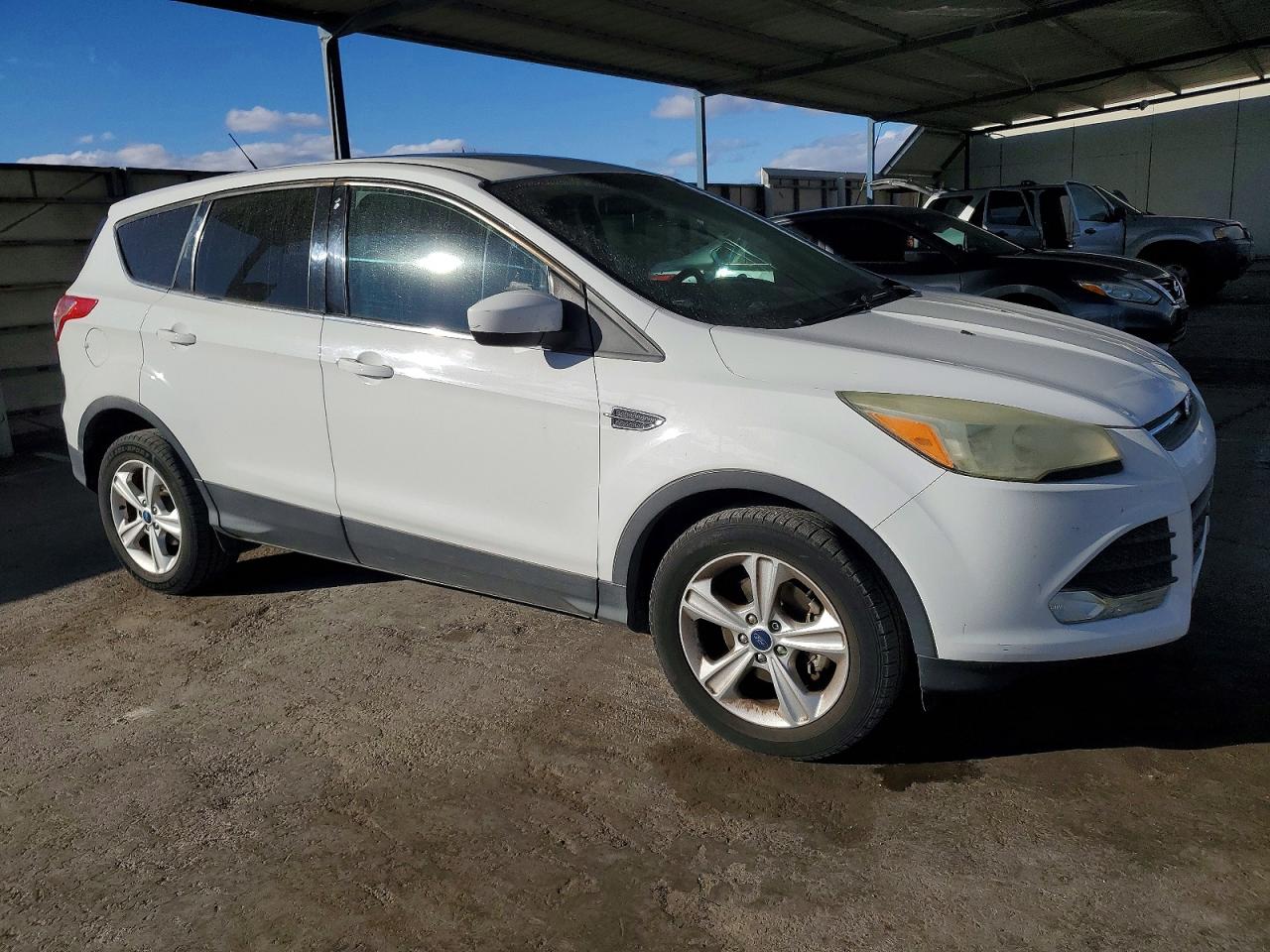 1FMCU0GX7EUB15968 · 2014 FORD ESCAPE · 4/13