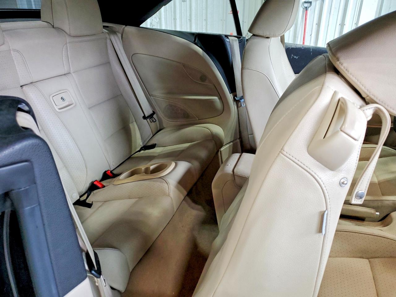 WVWBW7AH3BV002898 · 2011 VOLKSWAGEN EOS · 10/13