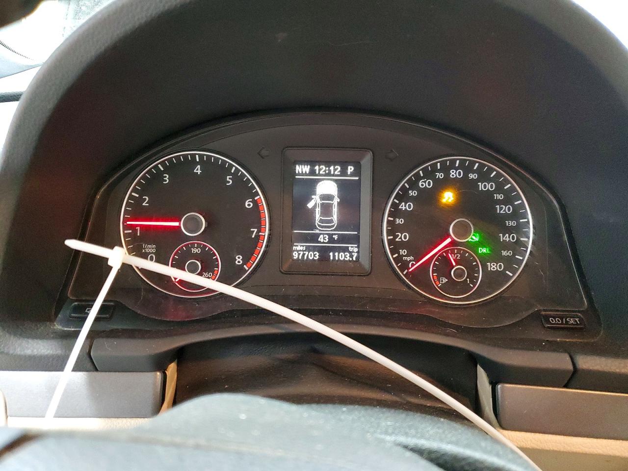 WVWBW7AH3BV002898 · 2011 VOLKSWAGEN EOS · 9/13