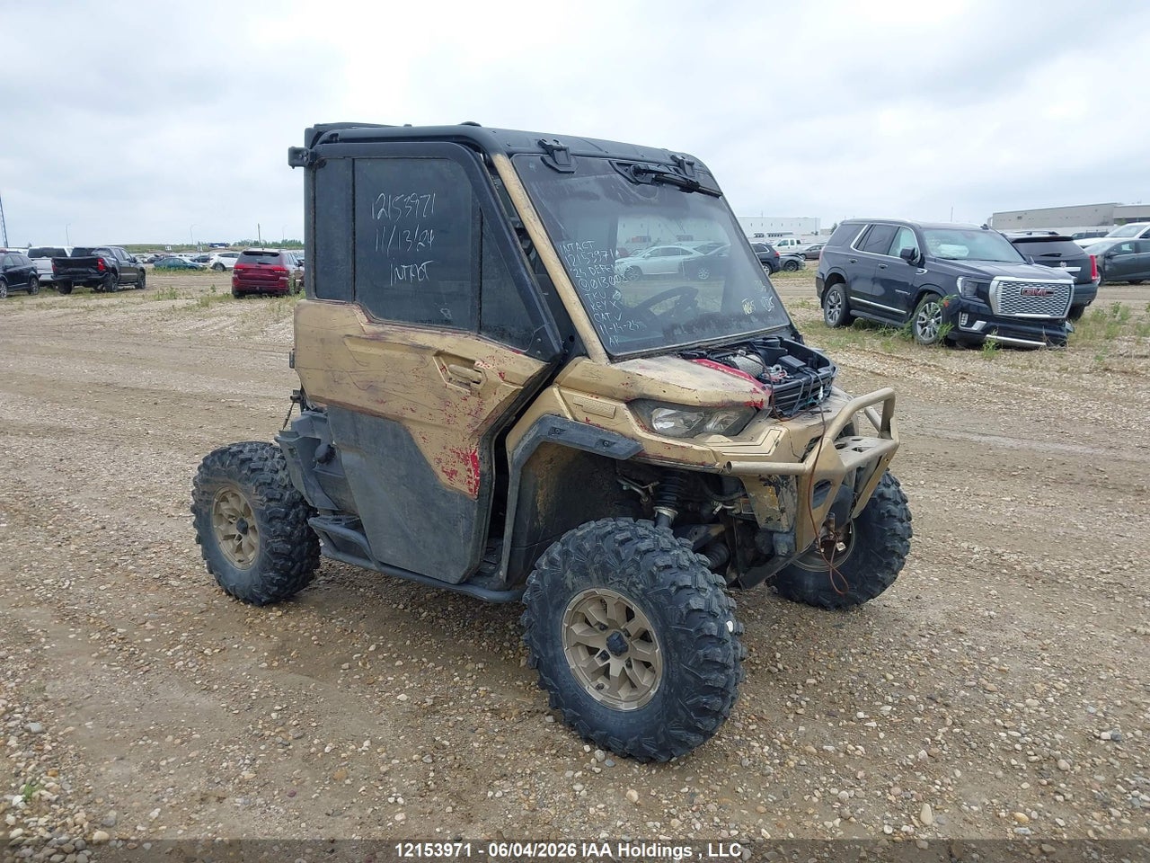 3JBUVAX4XRK013008 · 2024 CAN-AM DEFENDER LIMITED CAB HD10