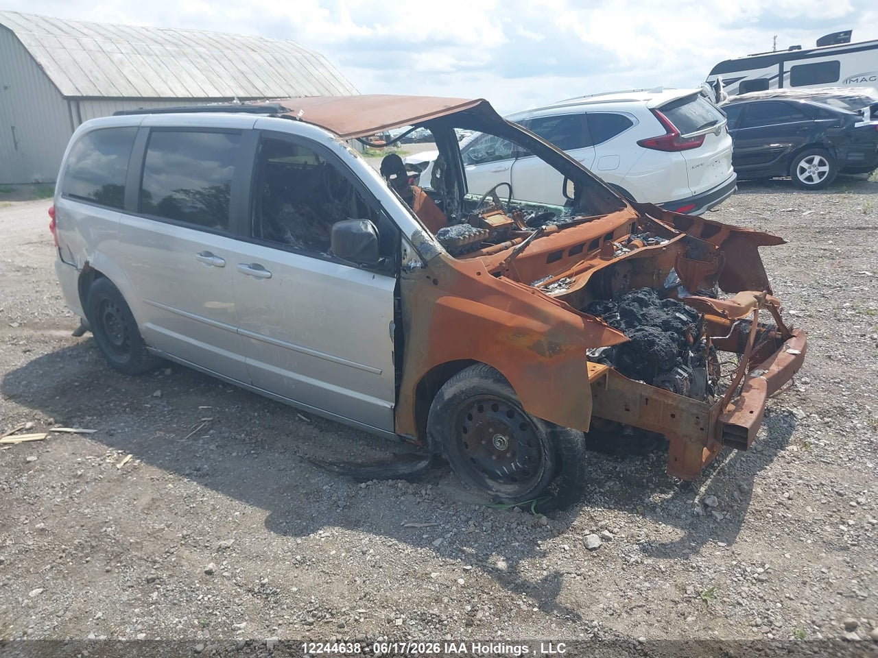 2D4RN4DG2BR725098 · 2011 DODGE GRAND CARAVAN SE/SXT