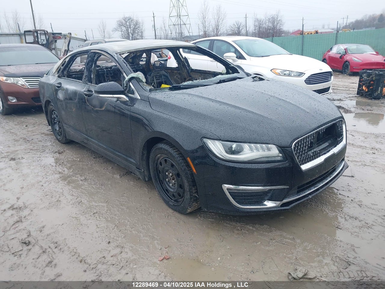 3LN6L5FC5HR621113 · 2017 LINCOLN MKZ RESERVE