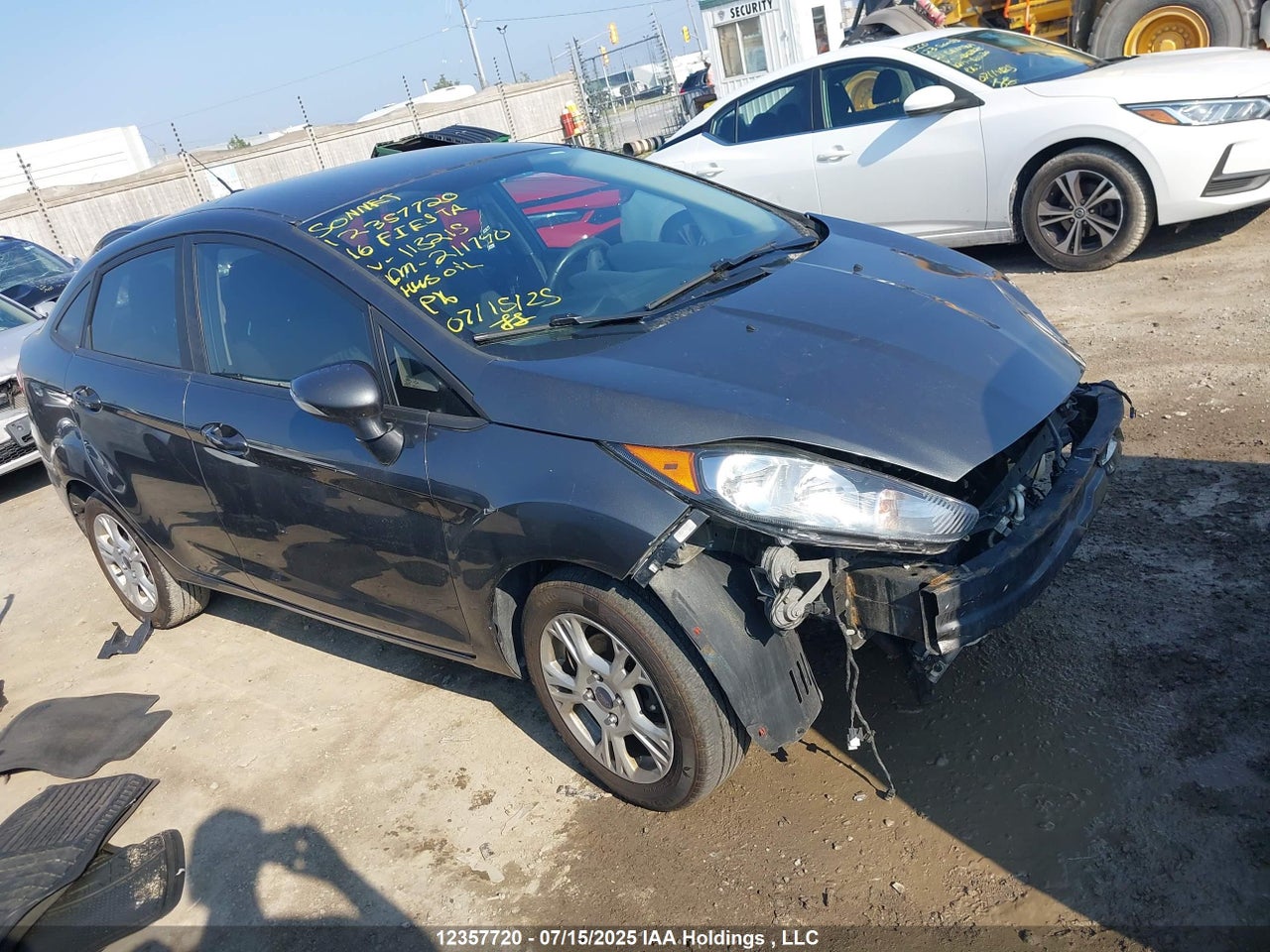 3FADP4BJ4GM113215 · 2016 FORD FIESTA SE