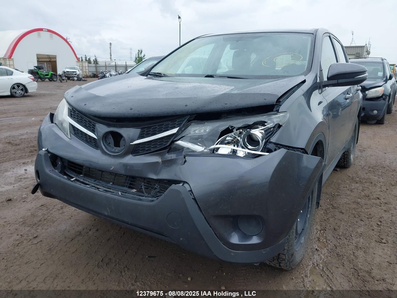 2T3BFREV1FW352461 · 2015 TOYOTA RAV4 LE · 6/16