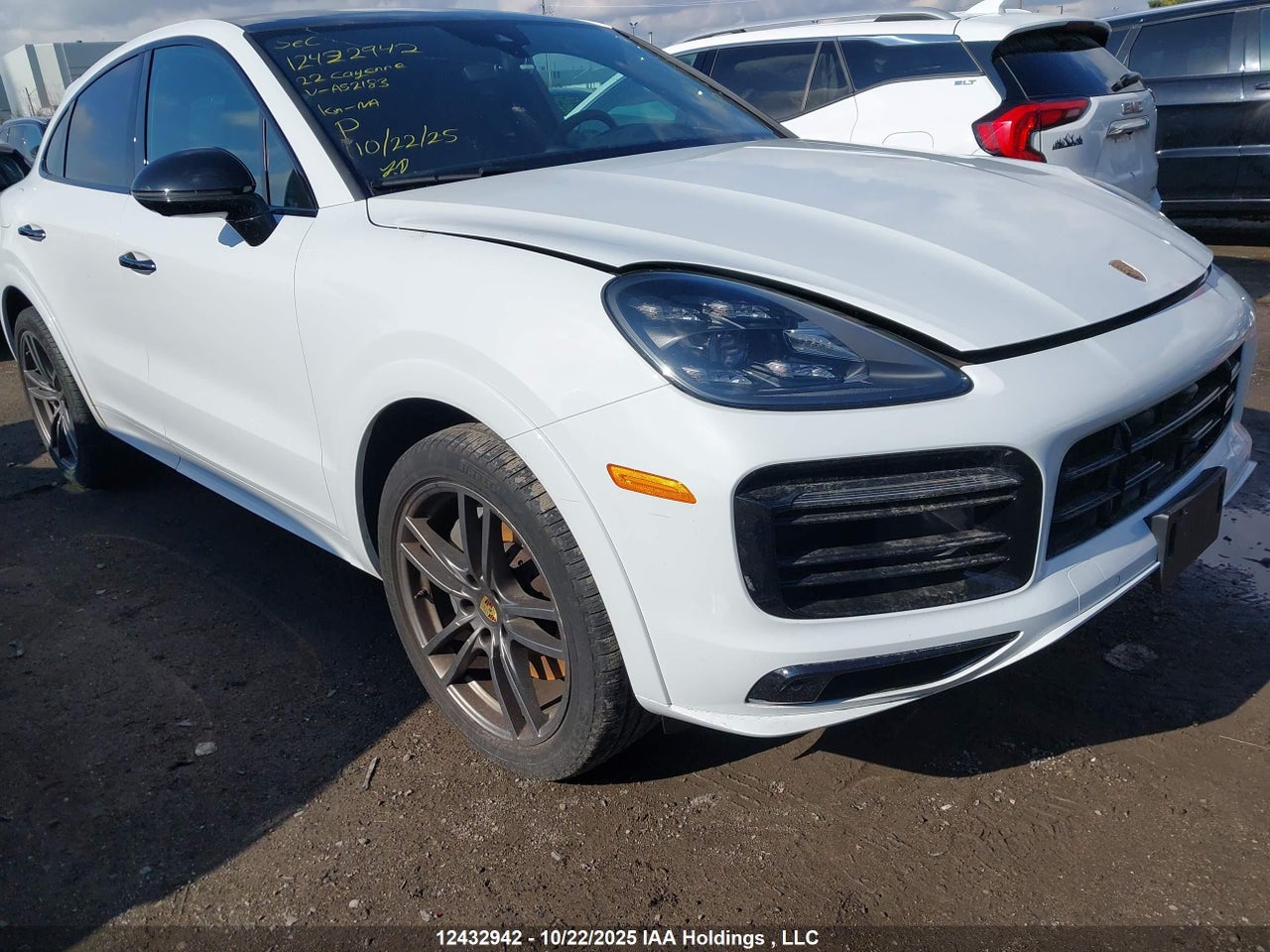 WP1BB2AY4NDA52183 · 2022 PORSCHE CAYENNE COUPE S/S PLATINUM EDITION