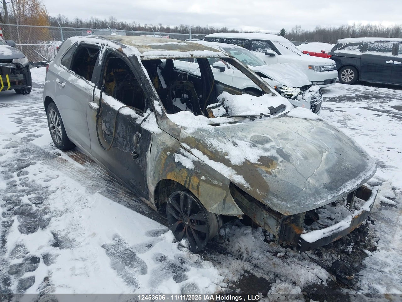 KMHH35LE4JU005755 · 2018 HYUNDAI ELANTRA GT GL