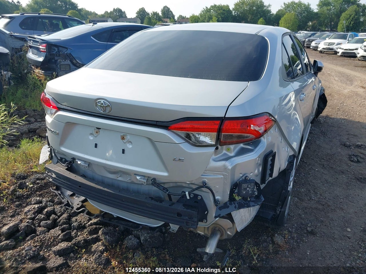 5YFBPMBE0NP354814 · 2022 TOYOTA COROLLA LE · 4/24