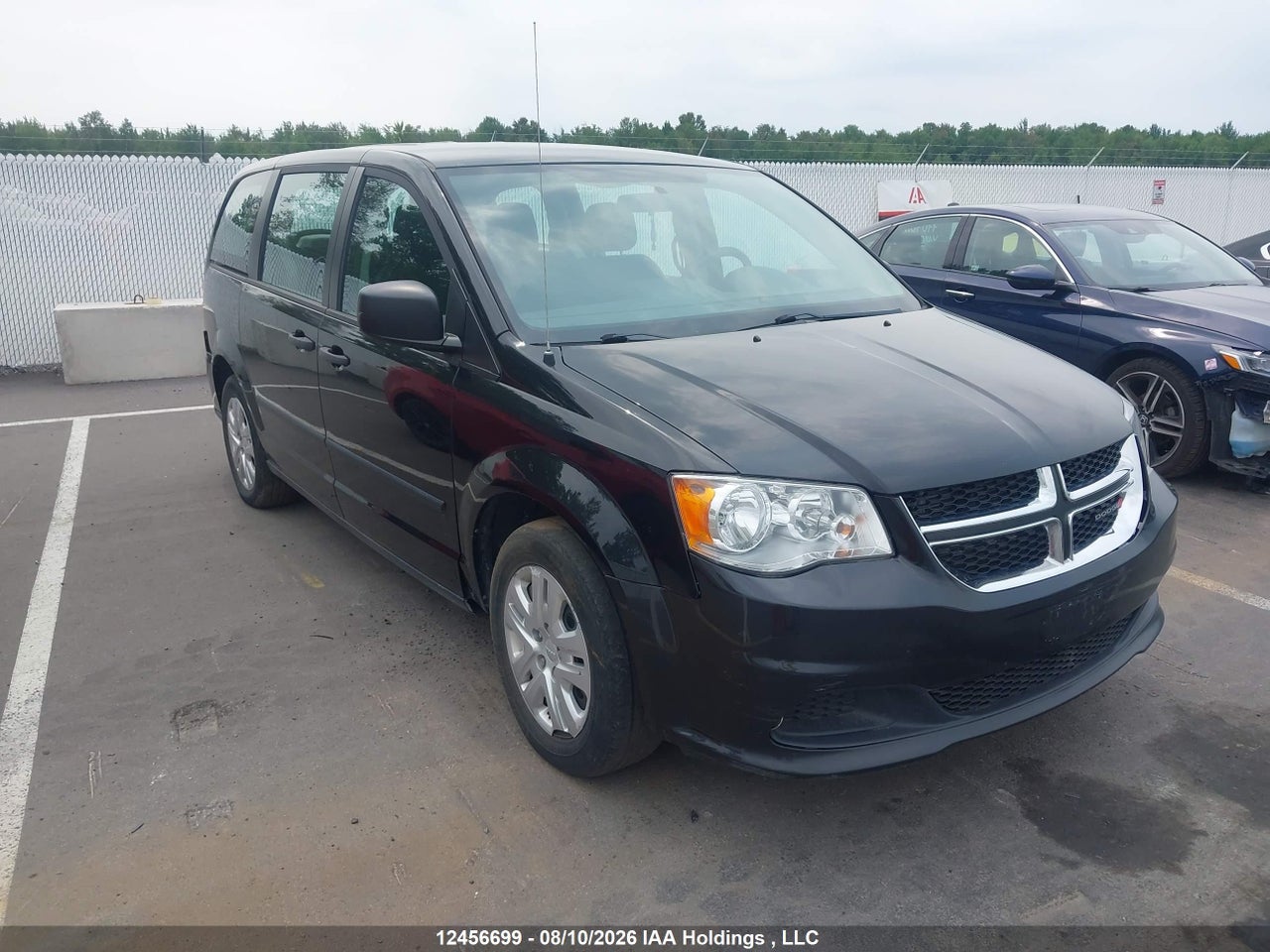 2C4RDGBG6FR633938 · 2015 DODGE GRAND CARAVAN SE