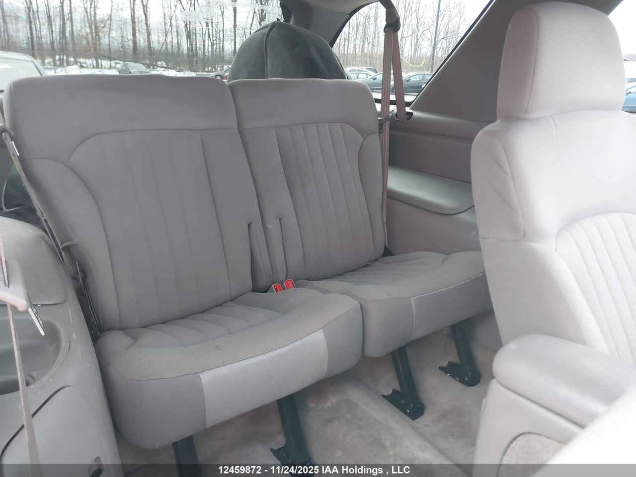 1GNCT18X35K111561 · 2005 CHEVROLET BLAZER · 8/21