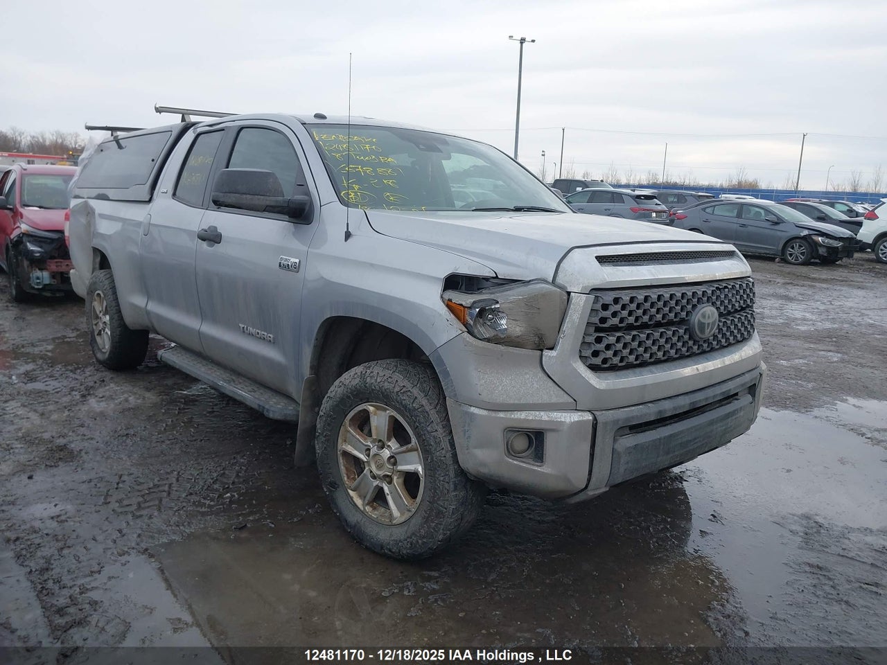 5TFUY5F14JX678881 · 2018 TOYOTA TUNDRA DOUBLE CAB SR/DOUBLE CAB SR5