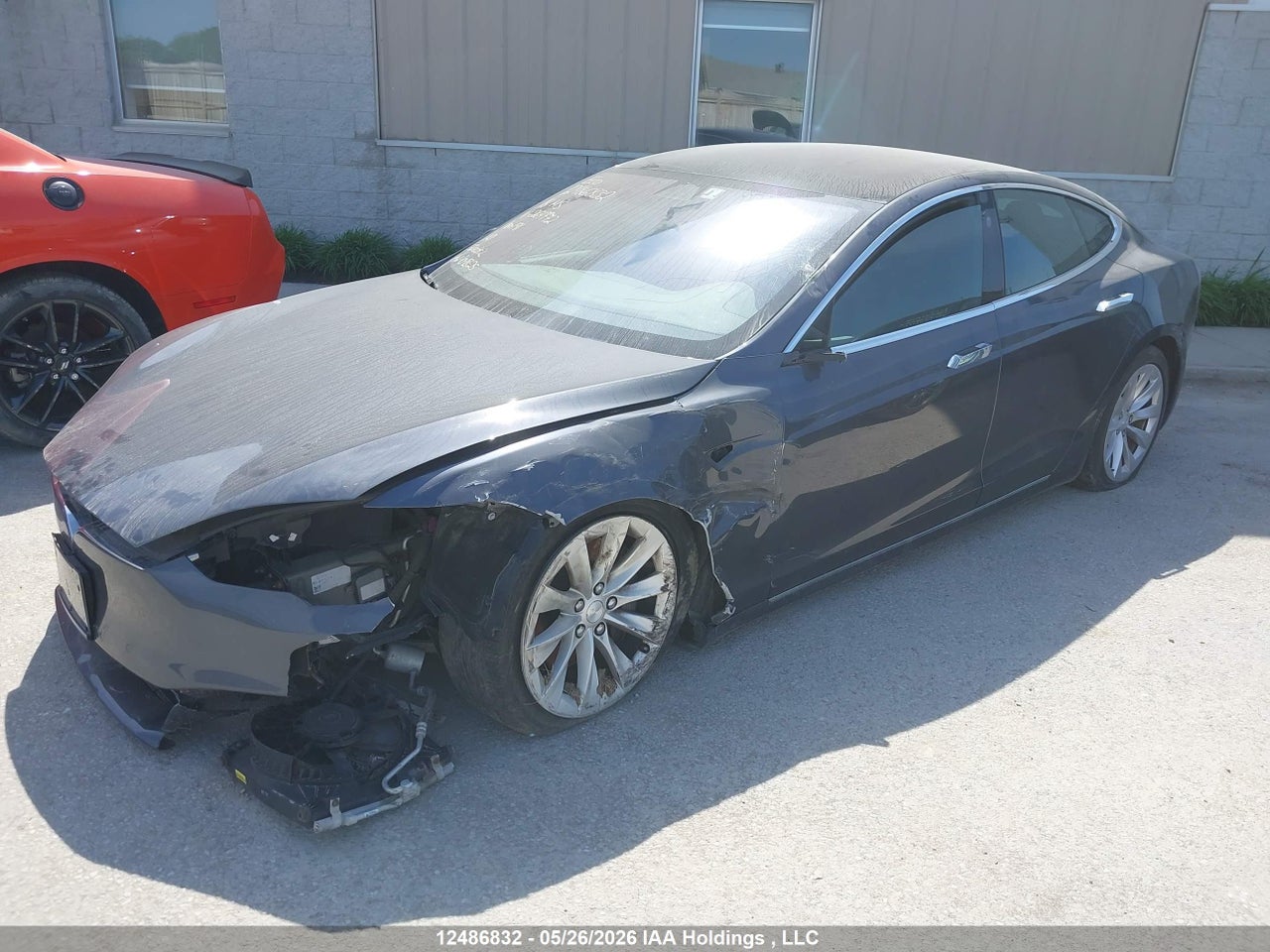 5YJSA1E2XJF264772 · 2018 TESLA MODEL S 100D/75D/P100D · 2/24