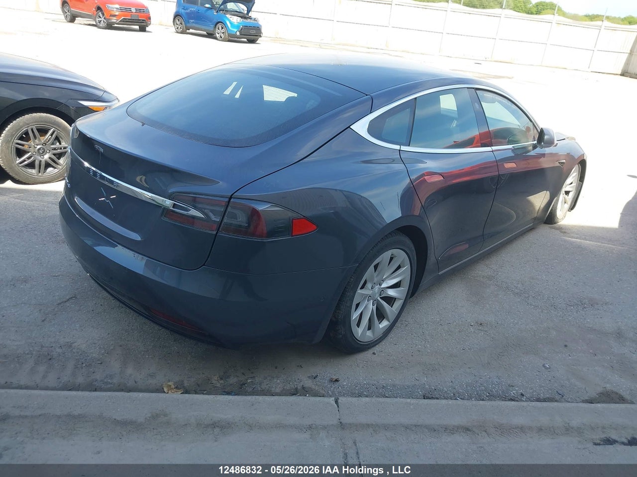 5YJSA1E2XJF264772 · 2018 TESLA MODEL S 100D/75D/P100D · 4/24