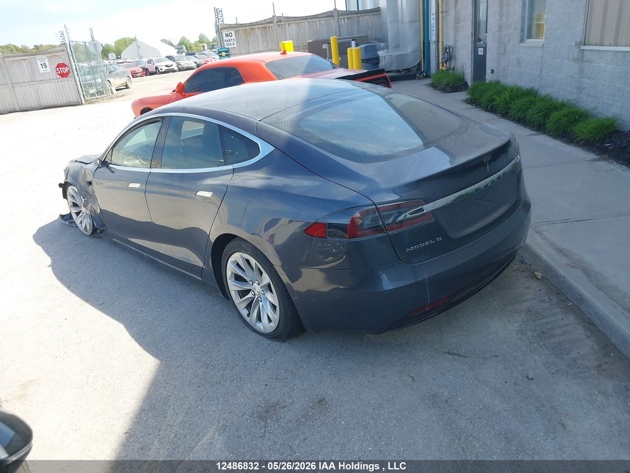 5YJSA1E2XJF264772 · 2018 TESLA MODEL S 100D/75D/P100D · 3/24