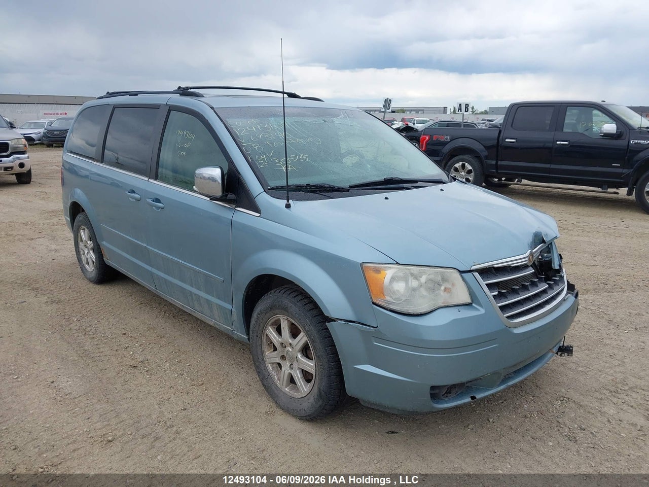 2A8HR54P58R693140 · 2008 CHRYSLER TOWN & COUNTRY TOURING