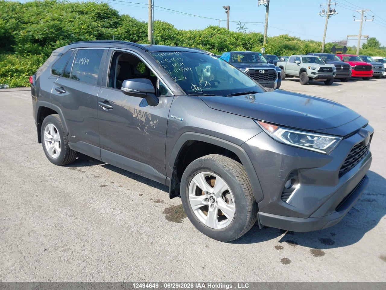 2T3RWRFV1MW119674 · 2021 TOYOTA RAV4 HYBRID XLE