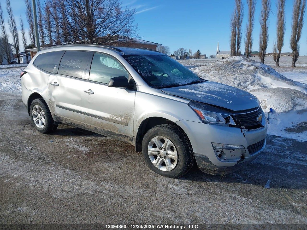 1GNKRFED6HJ328758 · 2017 CHEVROLET TRAVERSE LS