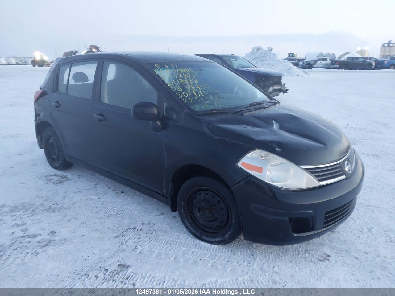 3N1BC13E18L418338 · 2008 NISSAN VERSA S/SL