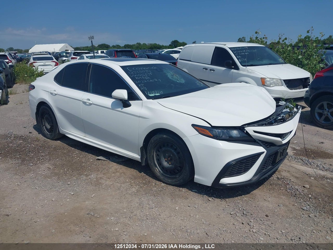 4T1B21HK4NU016535 · 2022 TOYOTA CAMRY HYBRID SE