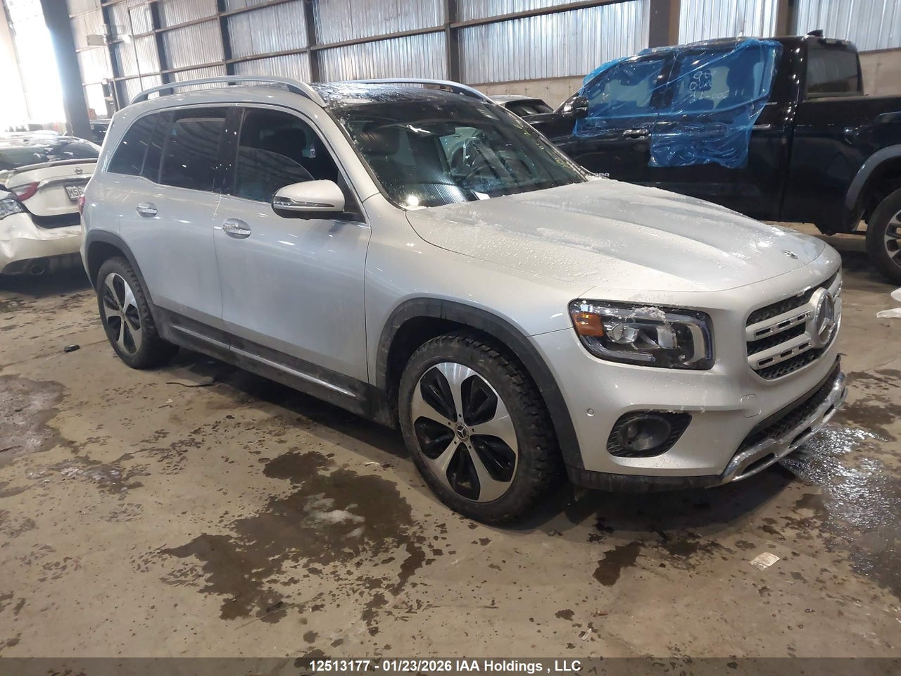 W1N4M4HB1NW257104 · 2022 MERCEDES BENZ GLB 250 4MATIC