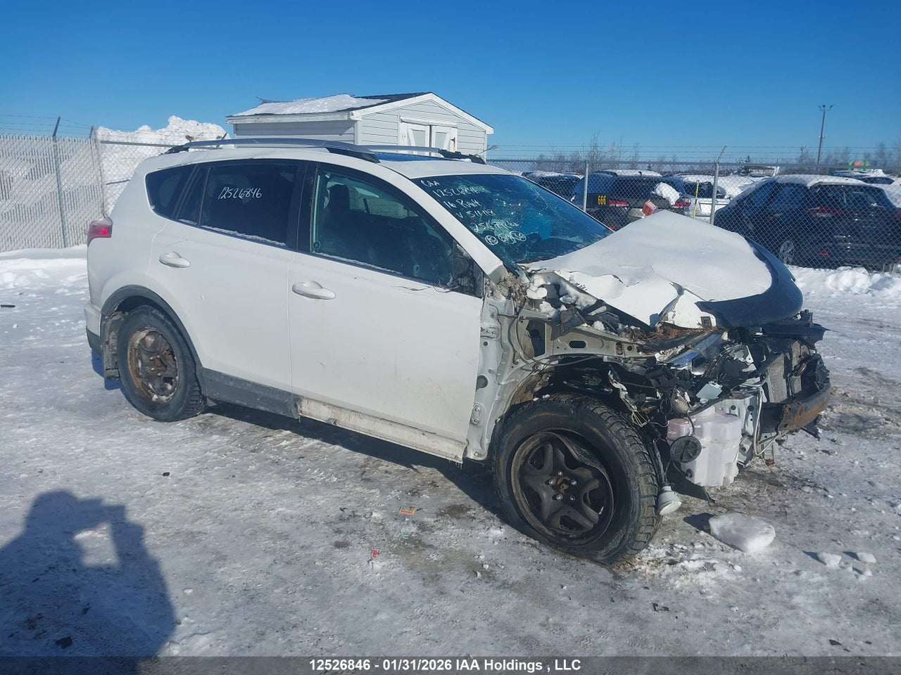2T3JFREVXGW511118 · 2016 TOYOTA RAV4 SE