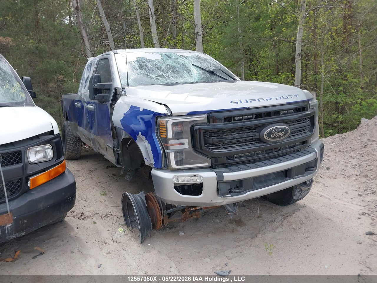 1FT8W3BT8NEF68324 · 2022 FORD F-350 LARIAT