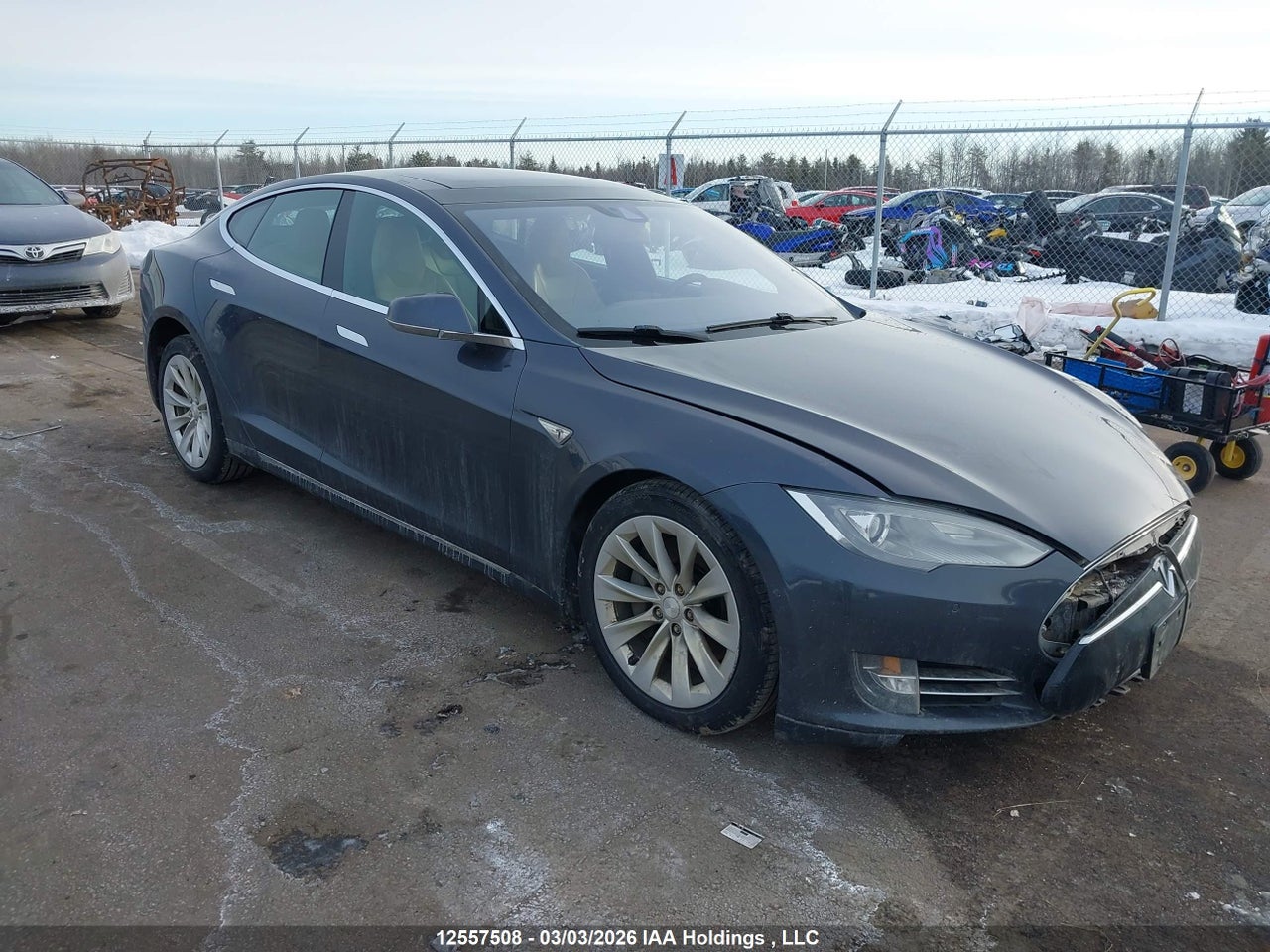 5YJSA1E24GF136598 · 2016 TESLA MODEL S 60D/70D/75D/85D/90D
