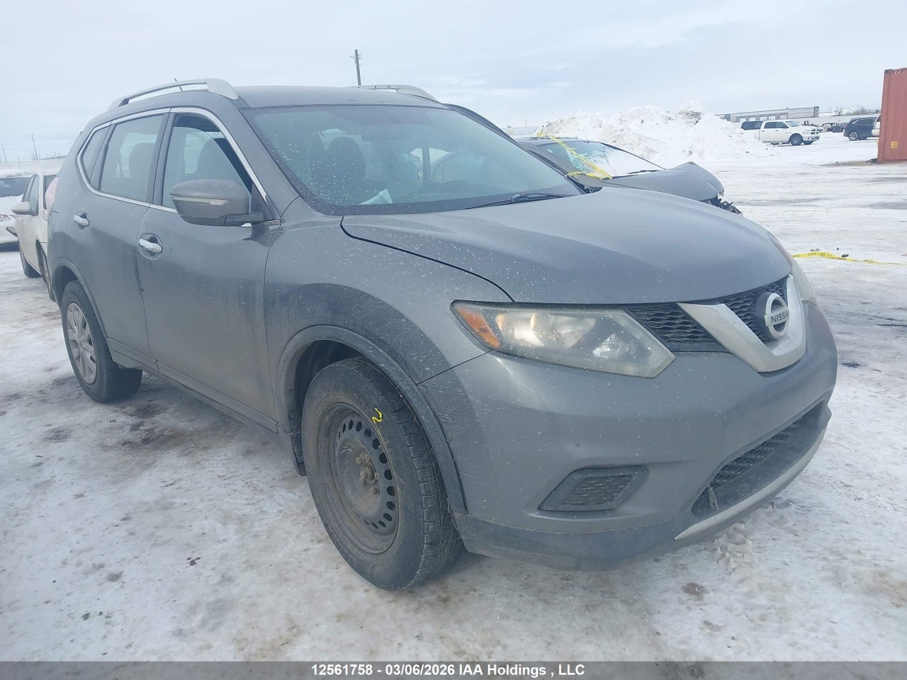 5N1AT2MT5FC909382 · 2015 NISSAN ROGUE S/SV