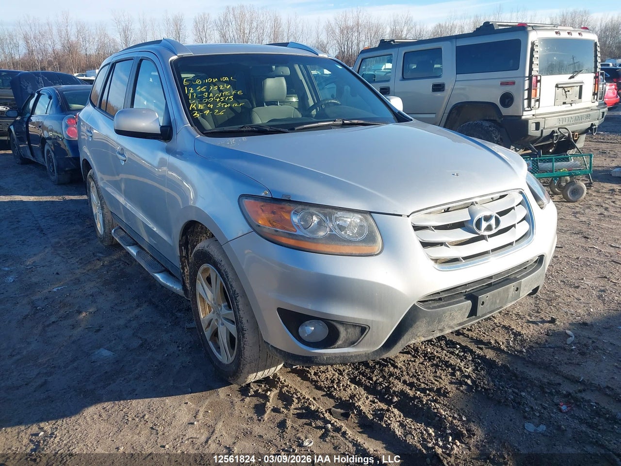 5XYZG4AG3BG004515 · 2011 HYUNDAI SANTA FE
