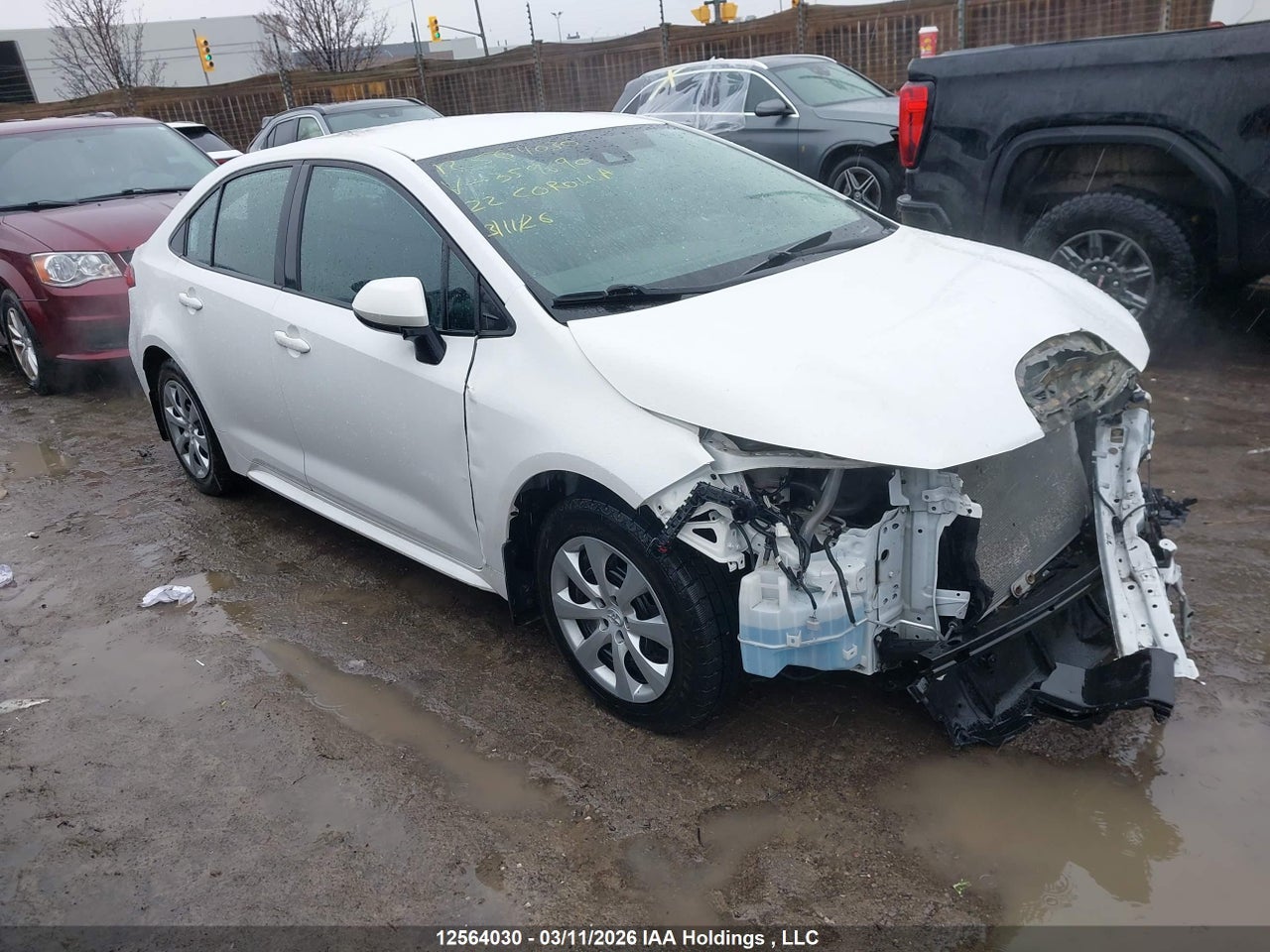 5YFBPMBE0NP359690 · 2022 TOYOTA COROLLA LE/XLE