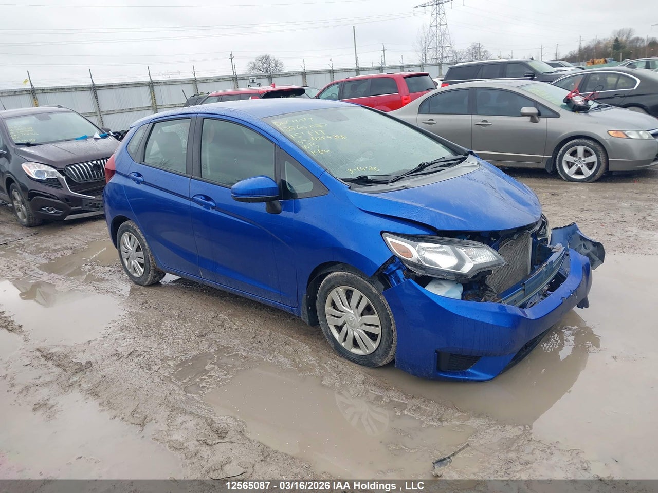 3HGGK5H54FM105928 · 2015 HONDA FIT LX