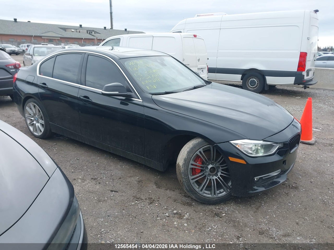 WBA3B9C55DF587217 · 2013 BMW 3 SERIES