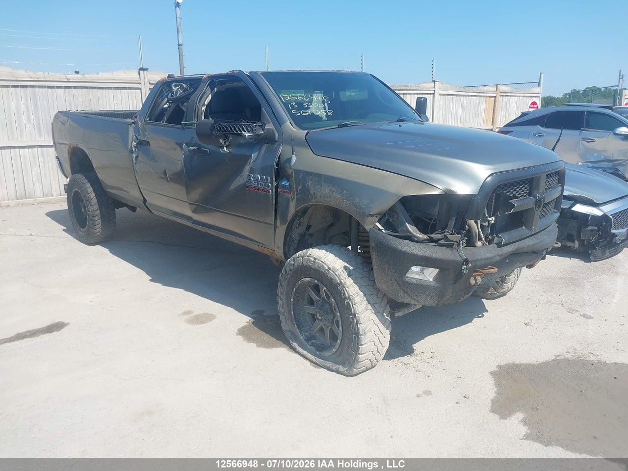 2013 RAM 3500 SLT