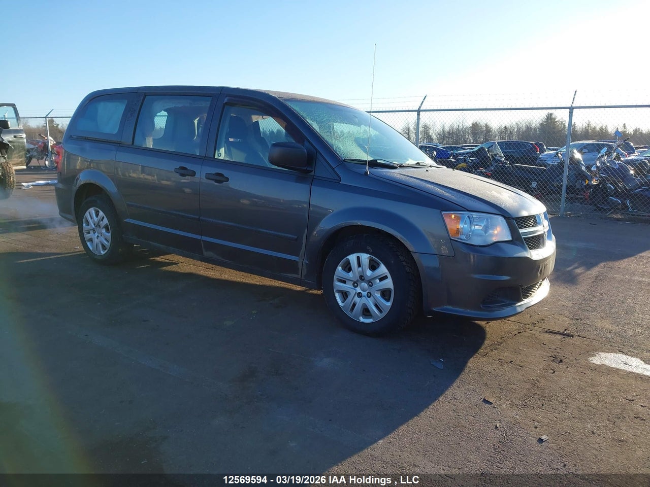 2C4RDGBG2GR332231 · 2016 DODGE GRAND CARAVAN SE/SXT