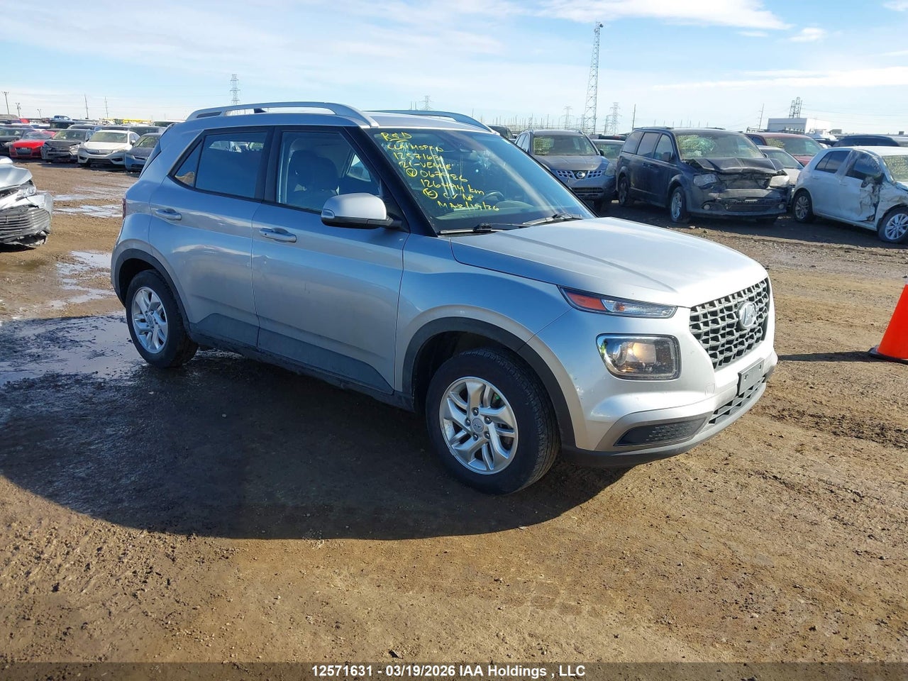 KMHRC8A39MU067986 · 2021 HYUNDAI VENUE SEL/DENIM