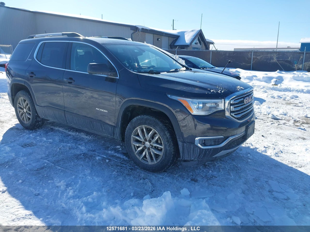 1GKKNLLS1HZ****** · 2017 GMC ACADIA SLE-2