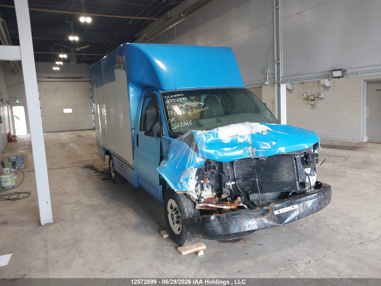 1GD3G2BA0A1104991 · 2010 GMC SAVANA CUTAWAY STANDARD