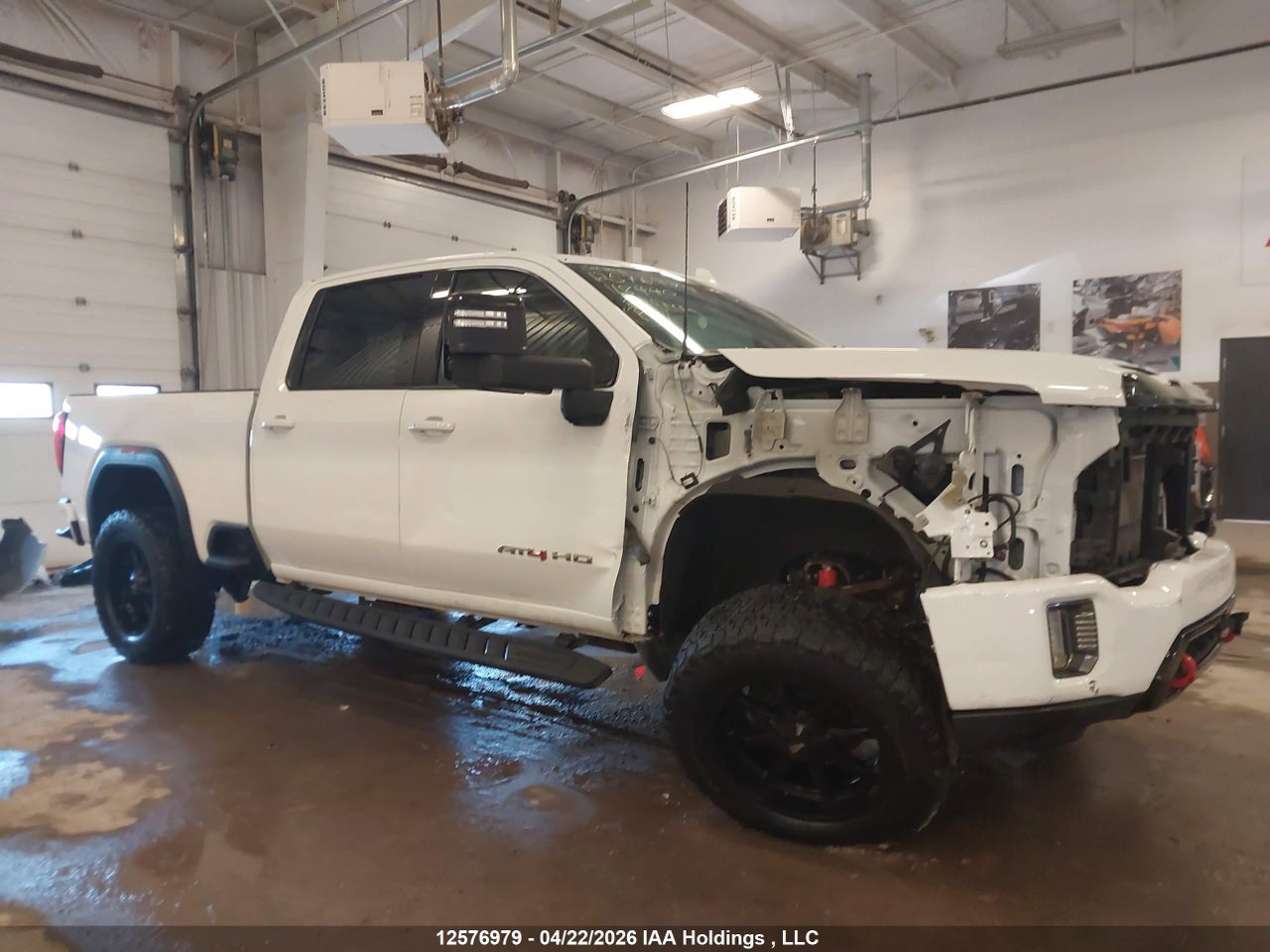 1GT49PEY9NF118440 · 2022 GMC SIERRA 2500HD AT4