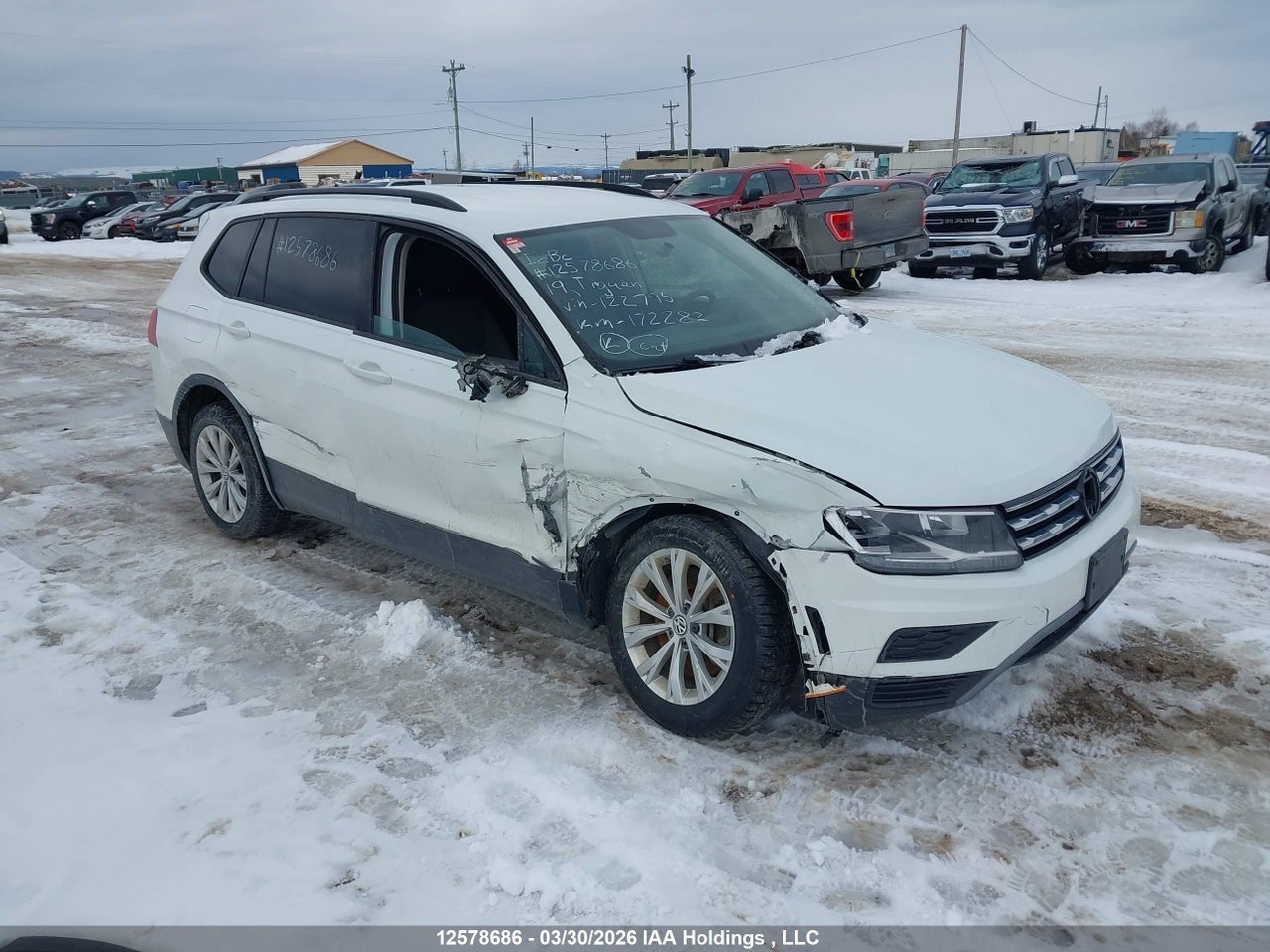 3VV0B7AX4KM122795 · 2019 VOLKSWAGEN TIGUAN S
