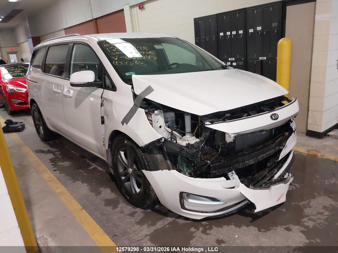 KNDMB5C15L6656242 · 2020 KIA SEDONA