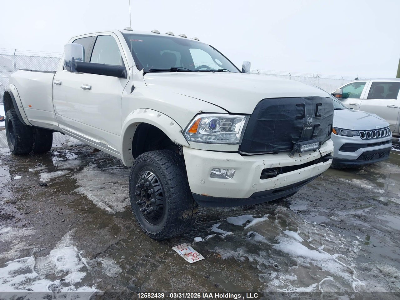 3C63RRKL8HG646674 · 2017 RAM 3500 LONGHORN